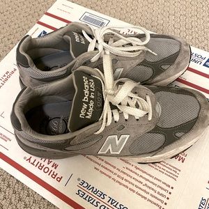 New Balance Shoes 993 Made in USA Grey 9.5 Wide 2E